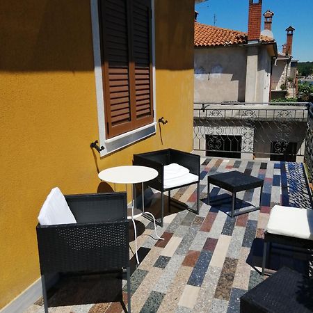 App Palcic K Apartment Novigrad  Exterior photo